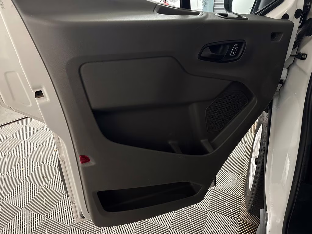 2023 Oxford White Ford Transit-350 XL RWD Crossover