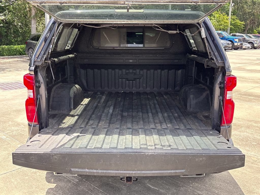 2022 Dark Ash Metallic Chevrolet Silverado 1500 RST 4X4 Truck
