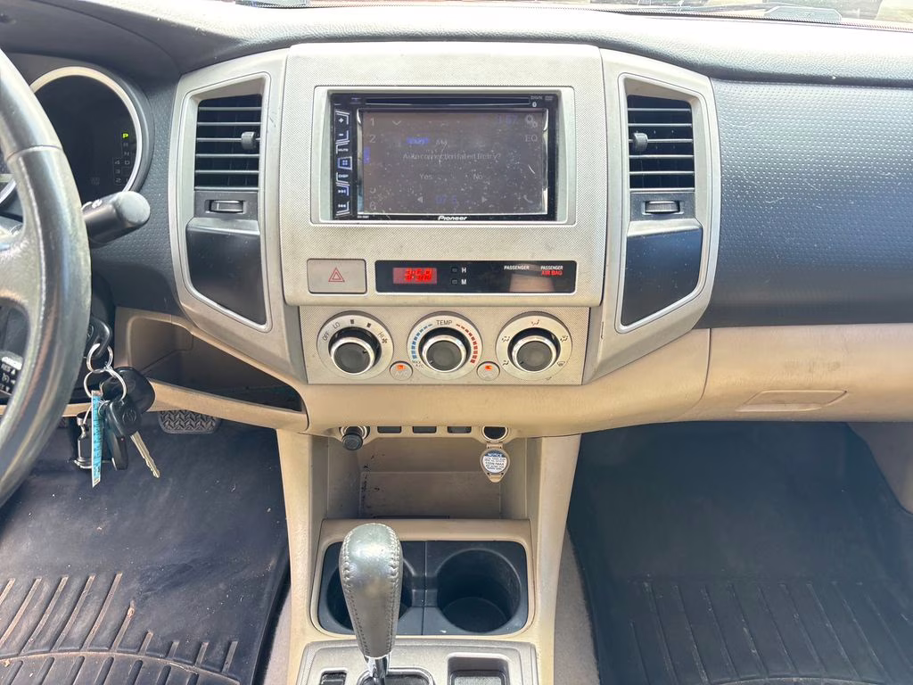 2011 Barcelona Red Metallic Toyota Tacoma PreRunner RWD Truck
