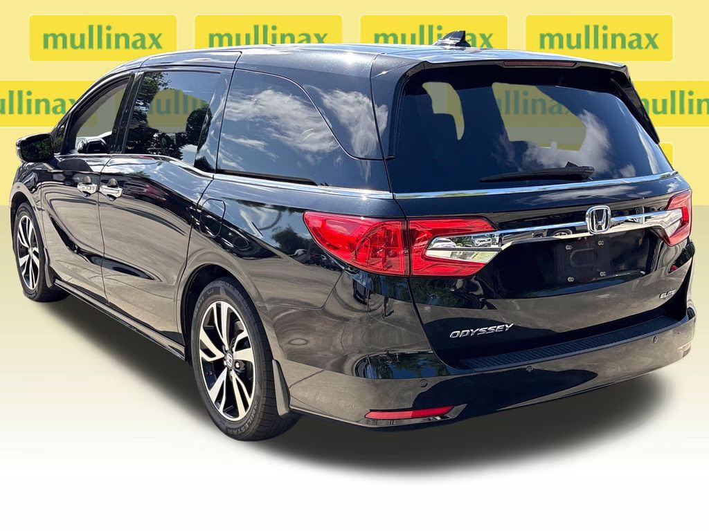 2019 Crystal Black Pearl Honda Odyssey Elite FWD Van