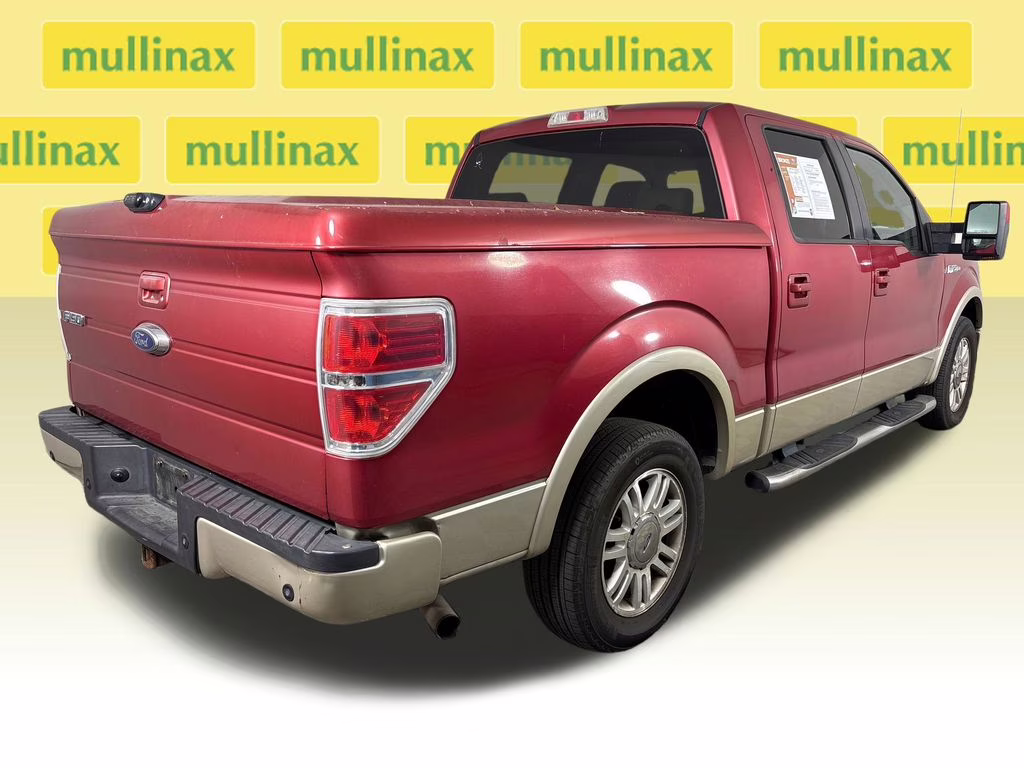 2009 Razor Red Metallic w/Tinted Clearcoat Ford F-150 XLT RWD Truck