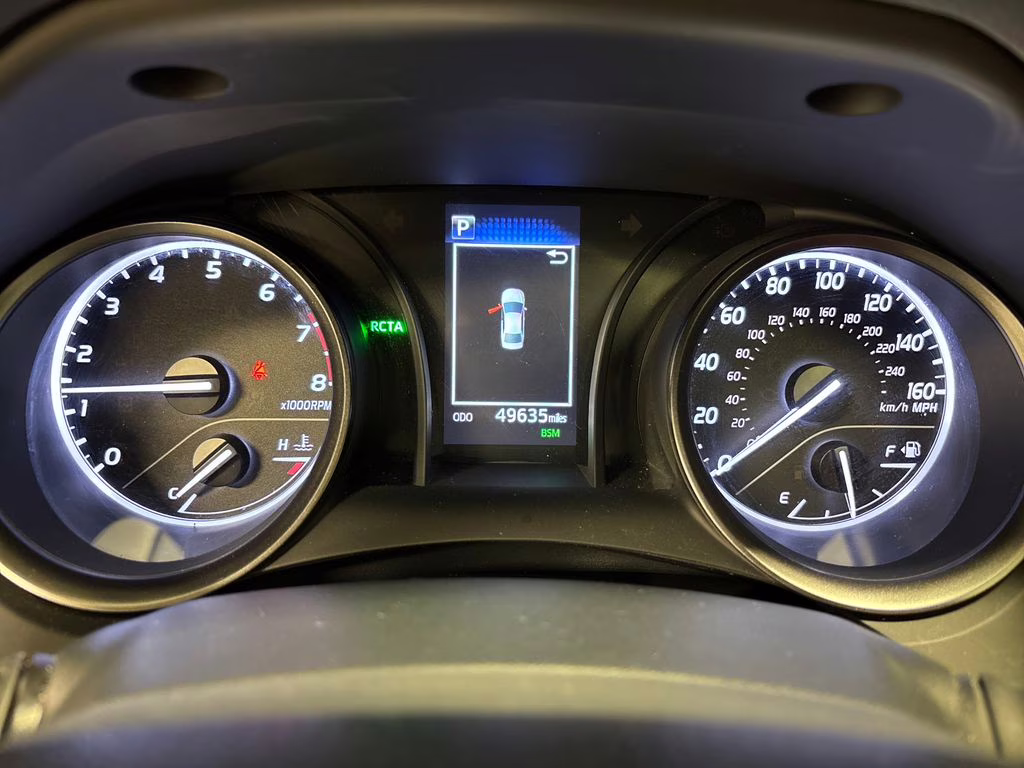 2024 Ice Toyota Camry SE FWD Sedan
