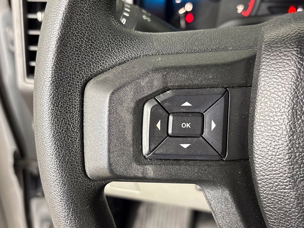 2018 Oxford White Ford F-150 XL RWD Truck