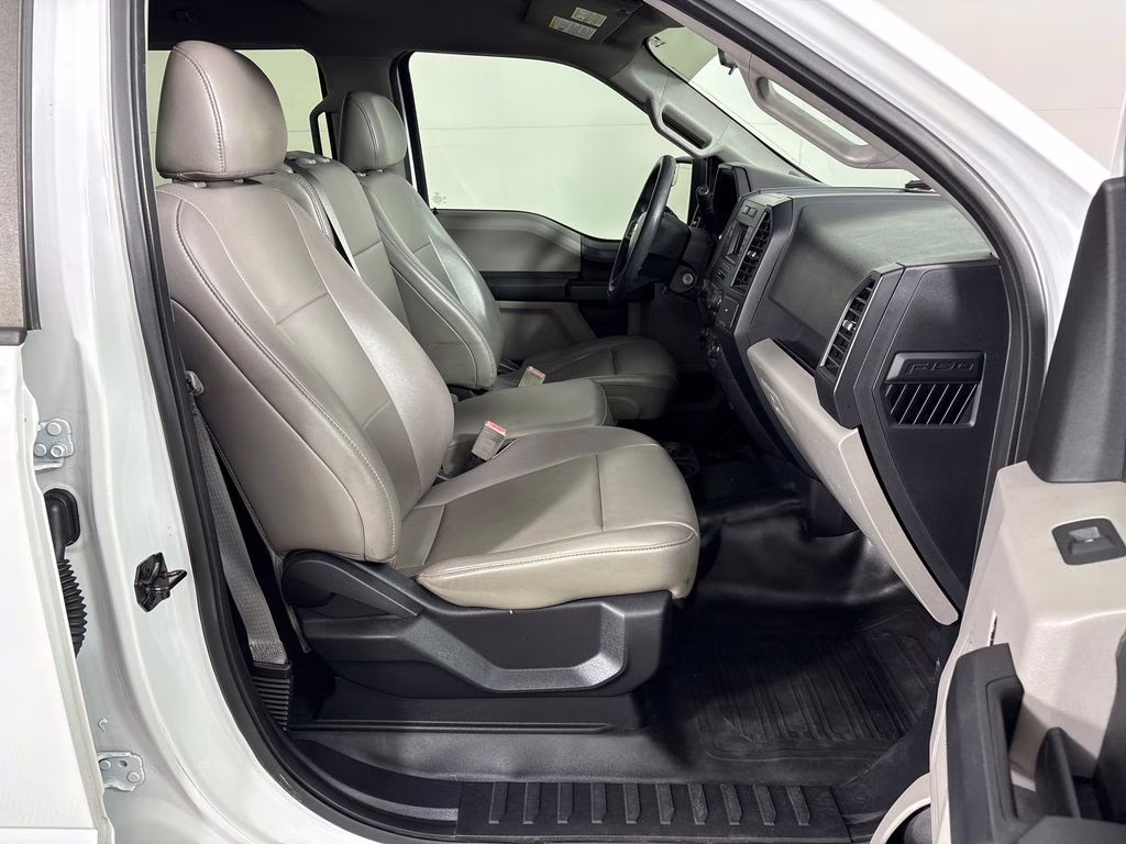 2018 Oxford White Ford F-150 XL RWD Truck