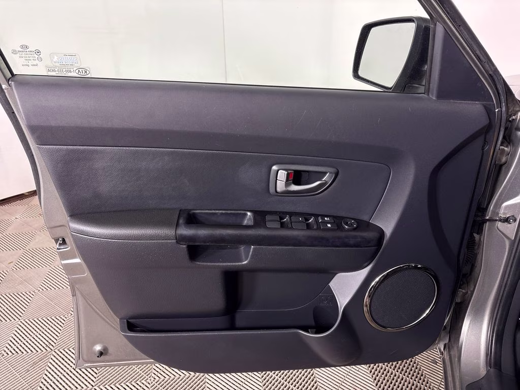 2010 Titanium Kia Soul Plus FWD Hatchback