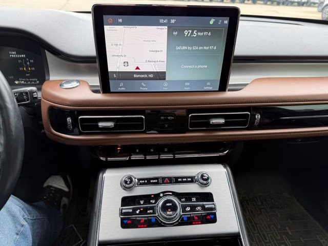 2022 Infinite Black Metallic Clearcoat Lincoln Aviator Reserve AWD SUV