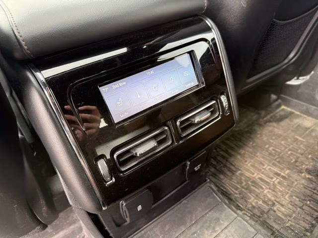 2022 Infinite Black Metallic Clearcoat Lincoln Aviator Reserve AWD SUV