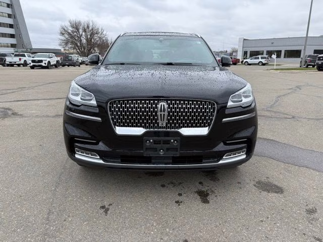 2022 Infinite Black Metallic Clearcoat Lincoln Aviator Reserve AWD SUV