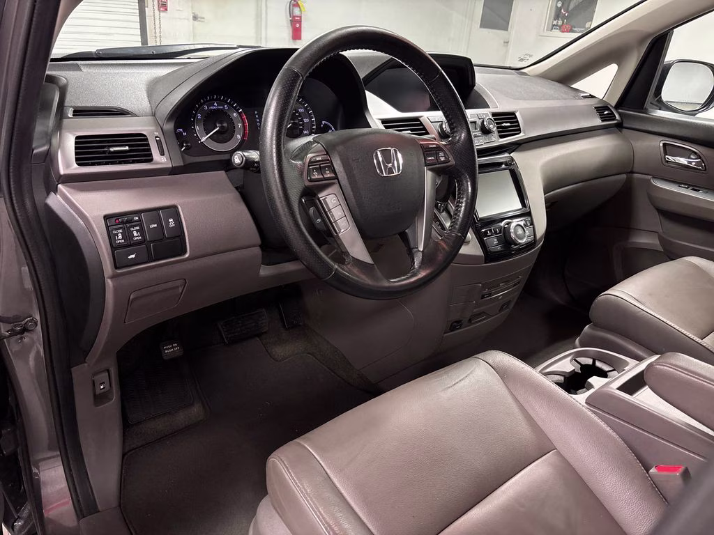 2015 Gray Honda Odyssey EX-L FWD Van