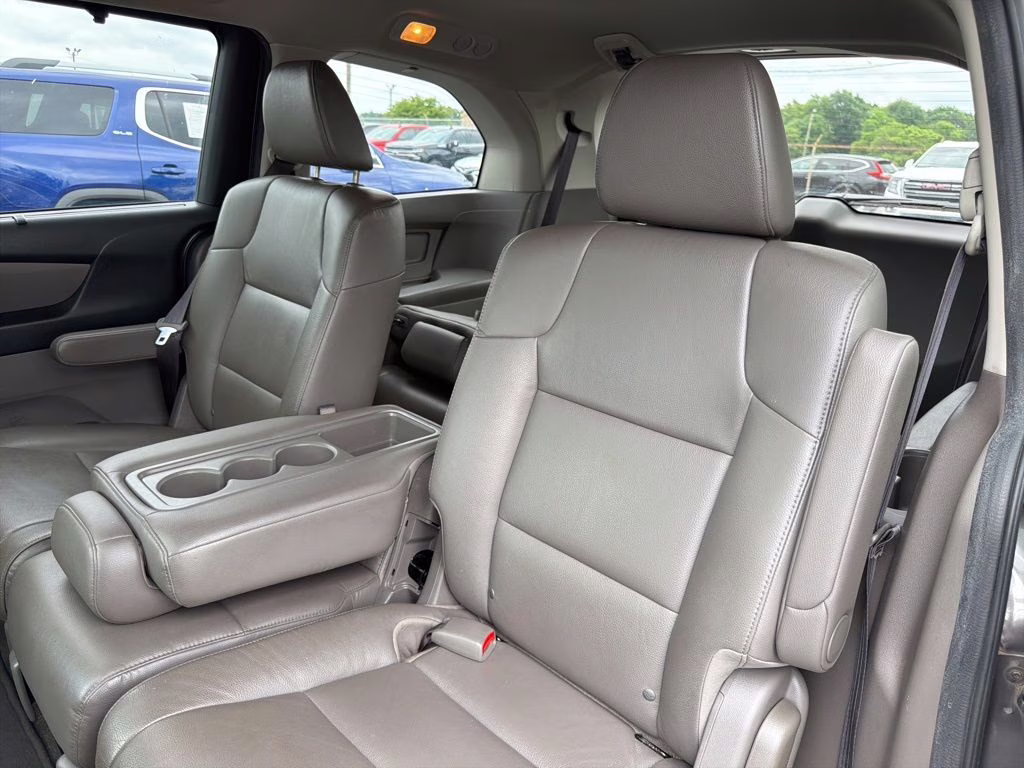 2015 Gray Honda Odyssey EX-L FWD Van