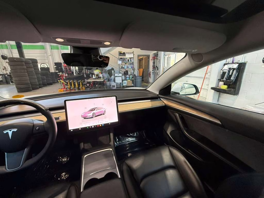 2022 White Tesla Model 3 Long Range AWD Sedan