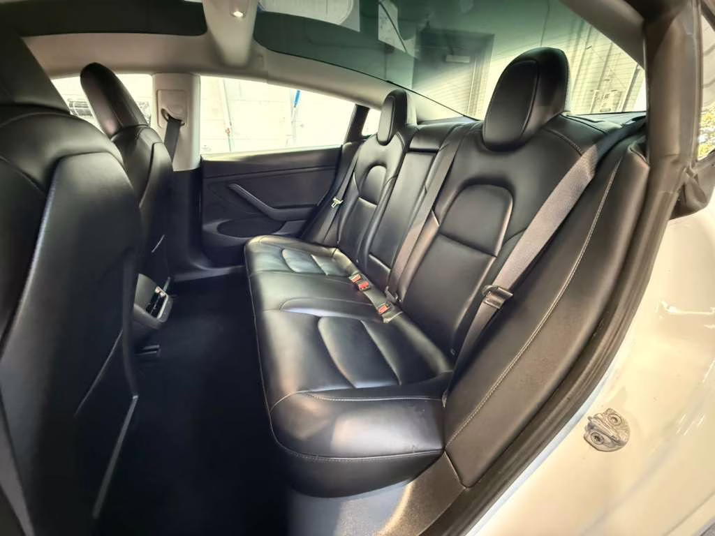 2022 White Tesla Model 3 Long Range AWD Sedan