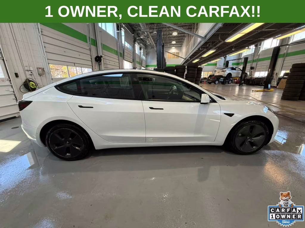 2022 White Tesla Model 3 Long Range AWD Sedan