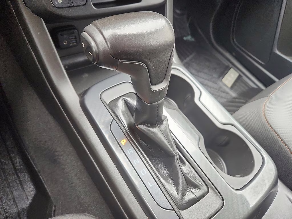 2021 Onyx Black GMC Canyon AT4 w/Leather 4X4 Truck