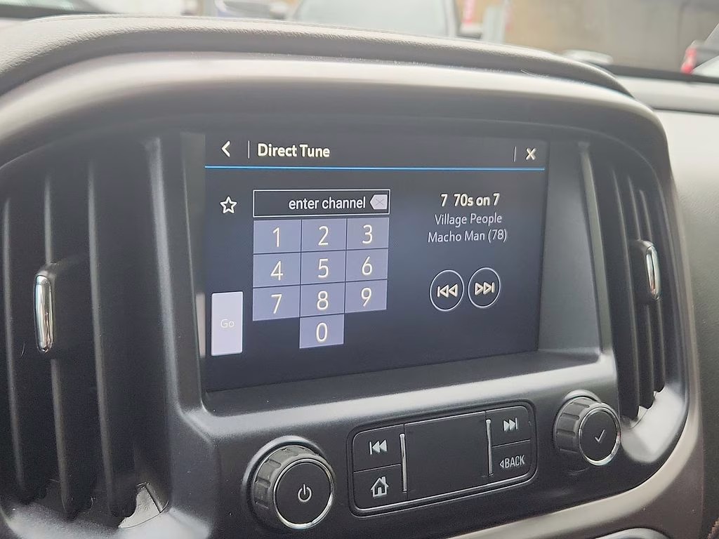 2021 Onyx Black GMC Canyon AT4 w/Leather 4X4 Truck