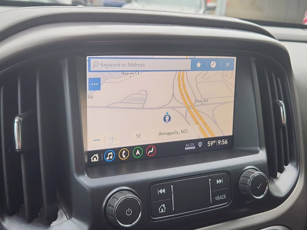 2021 Onyx Black GMC Canyon AT4 w/Leather 4X4 Truck