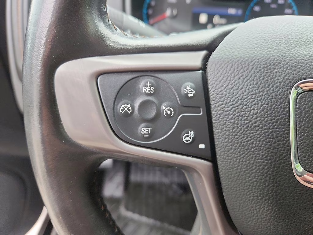 2021 Onyx Black GMC Canyon AT4 w/Leather 4X4 Truck