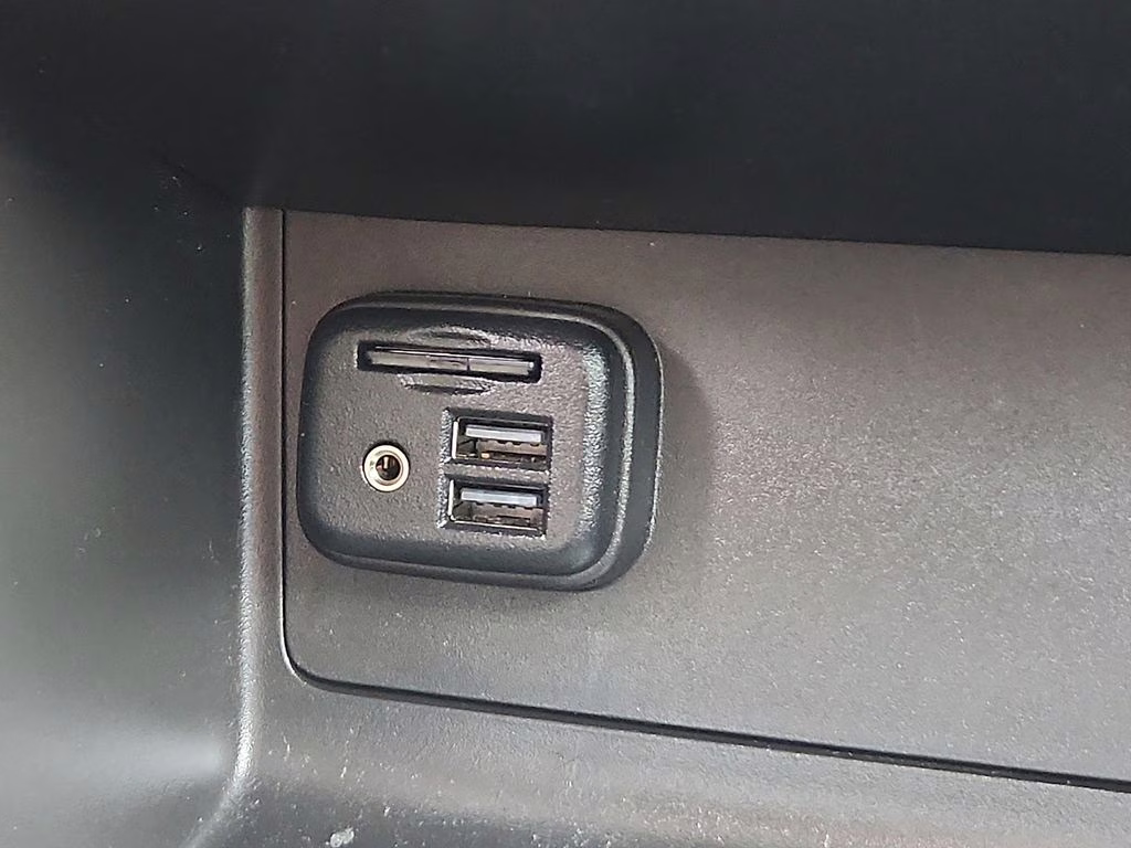 2021 Onyx Black GMC Canyon AT4 w/Leather 4X4 Truck