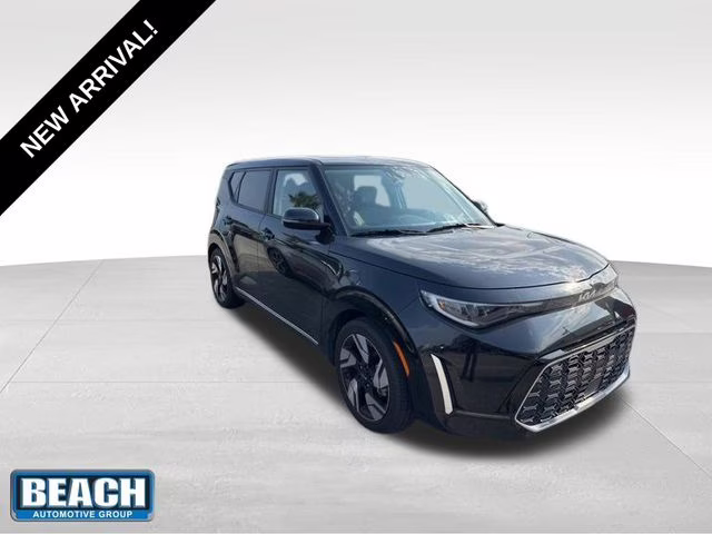 2025 Fusion Black Kia Soul GT-Line FWD Hatchback