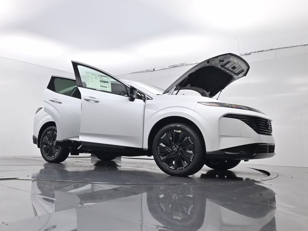 2026 Everest White Pearl Tricoat Nissan Murano Platinum AWD SUV