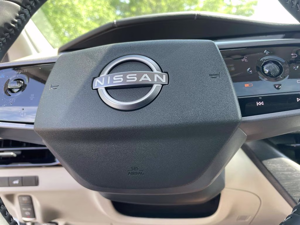 2026 Everest White Pearl Tricoat Nissan Murano Platinum AWD SUV