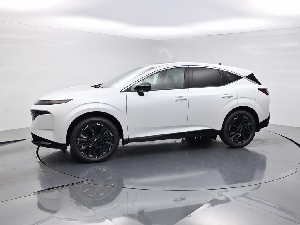 2026 Everest White Pearl Tricoat Nissan Murano Platinum AWD SUV