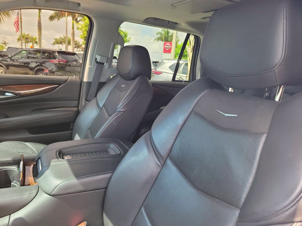 2020 Crystal White Tricoat Cadillac Escalade Luxury RWD SUV