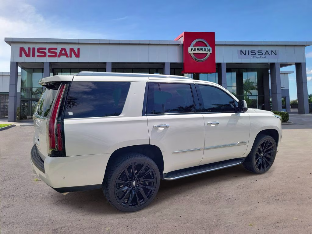 2020 Crystal White Tricoat Cadillac Escalade Luxury RWD SUV