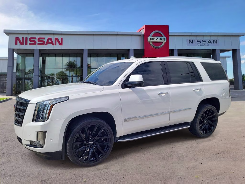 2020 Crystal White Tricoat Cadillac Escalade Luxury RWD SUV