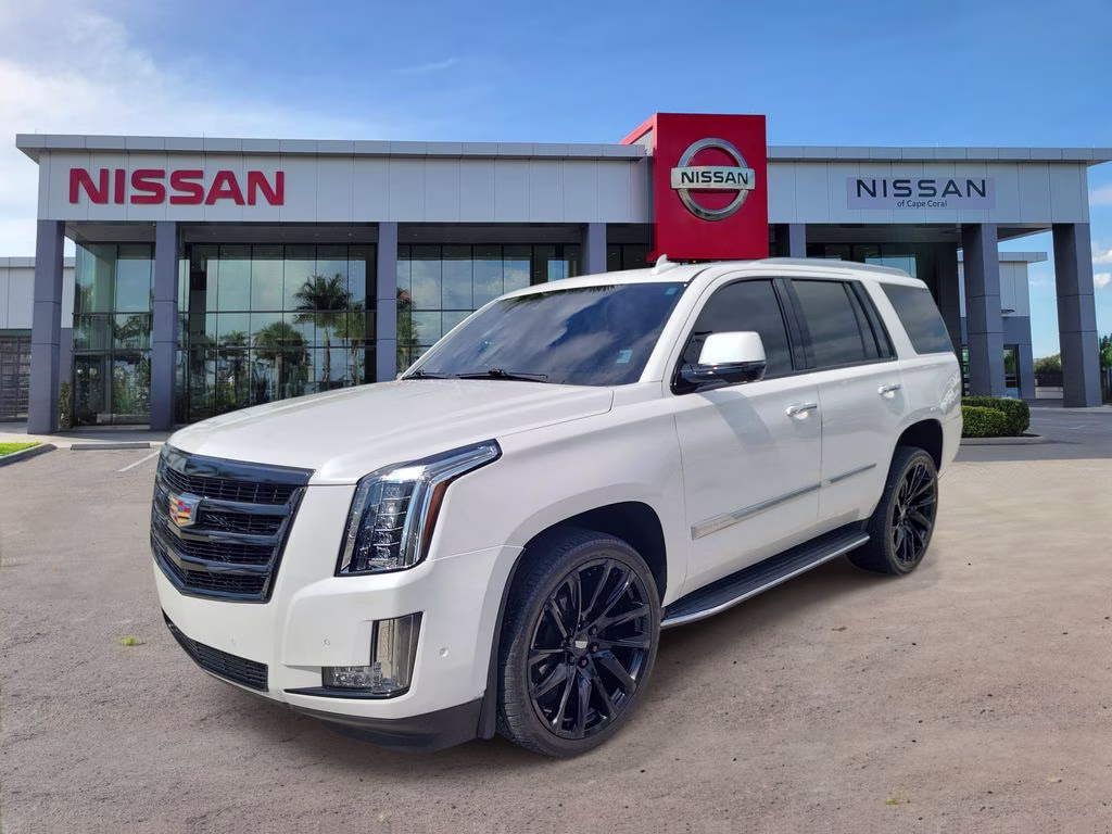 2020 Crystal White Tricoat Cadillac Escalade Luxury RWD SUV