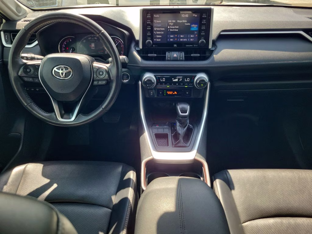 2019 Silver Sky Metallic Toyota RAV4 Limited FWD SUV