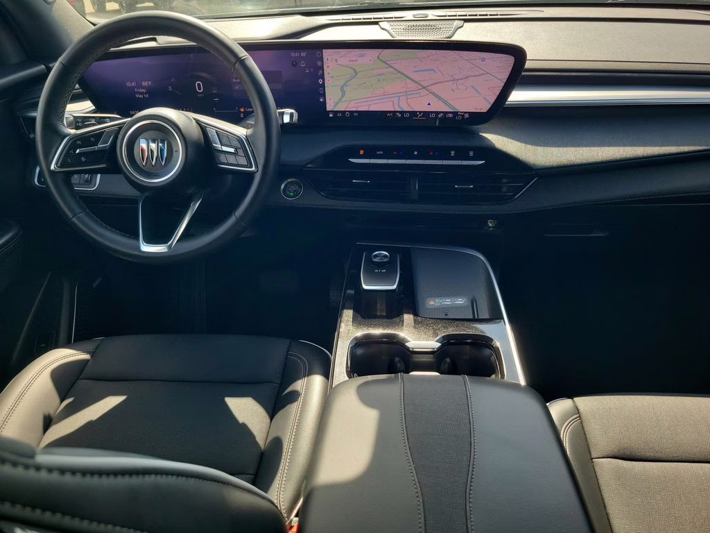 2025 Summit White Buick Enclave Preferred FWD SUV