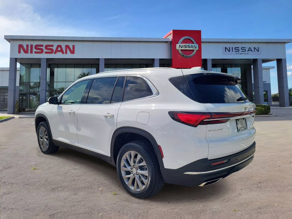 2025 Summit White Buick Enclave Preferred FWD SUV