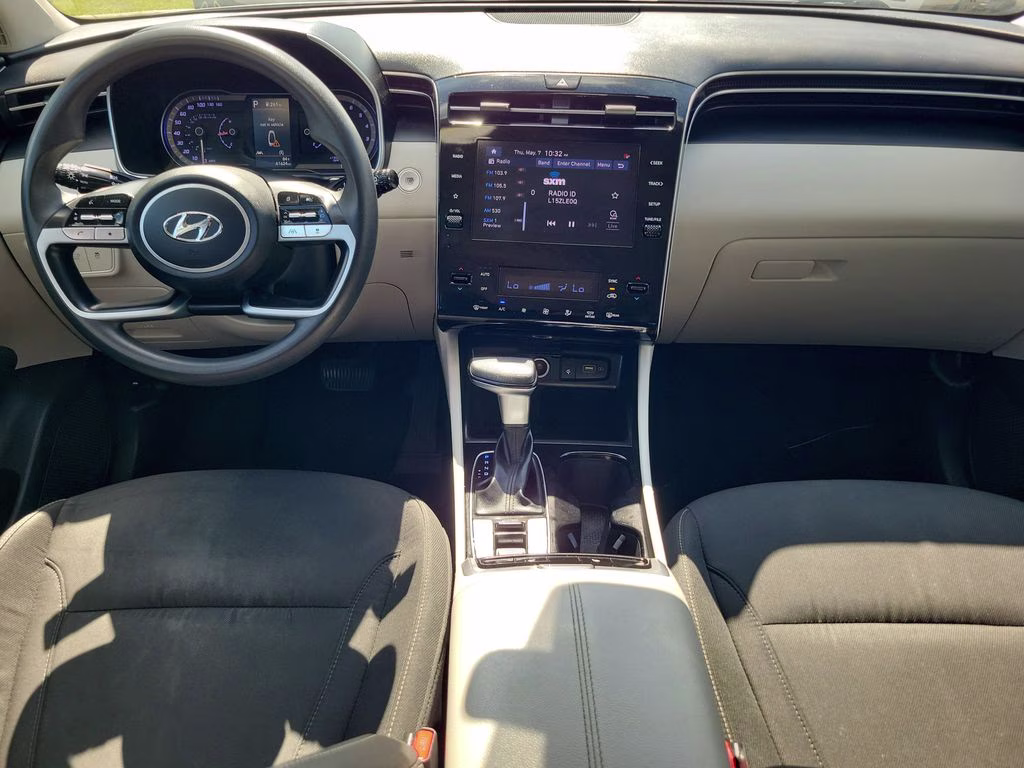 2024 Shimmering Silver Hyundai Tucson SEL AWD SUV