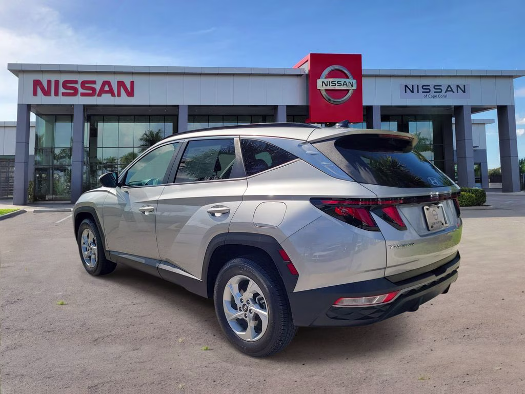 2024 Shimmering Silver Hyundai Tucson SEL AWD SUV