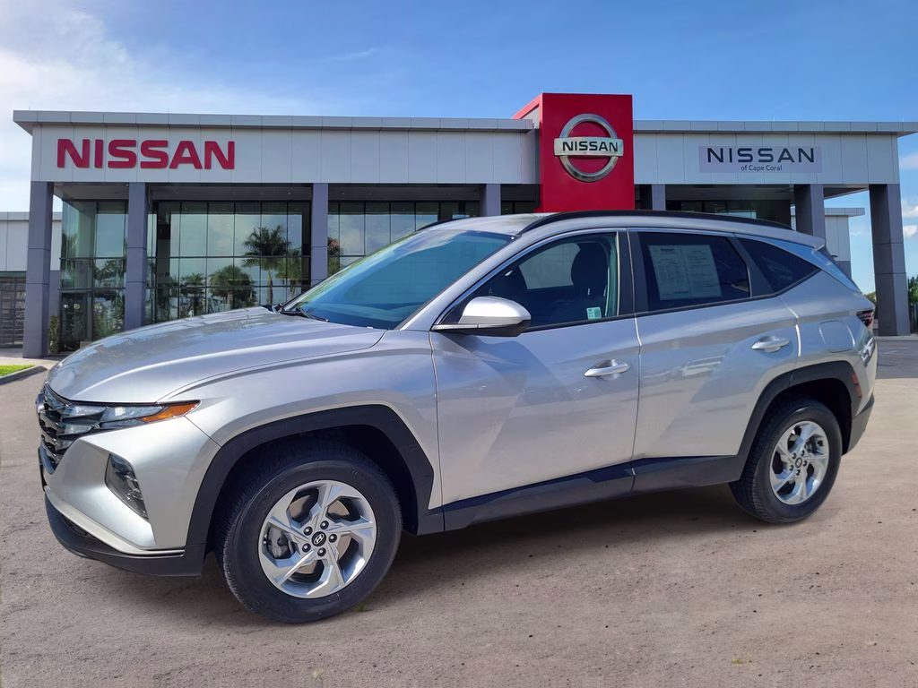 2024 Shimmering Silver Hyundai Tucson SEL AWD SUV