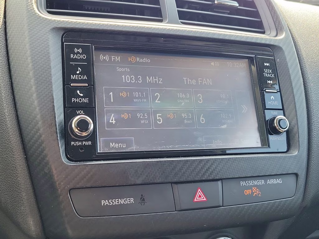2022 Alloy Silver Metallic Mitsubishi Outlander Sport 2.0 S FWD SUV