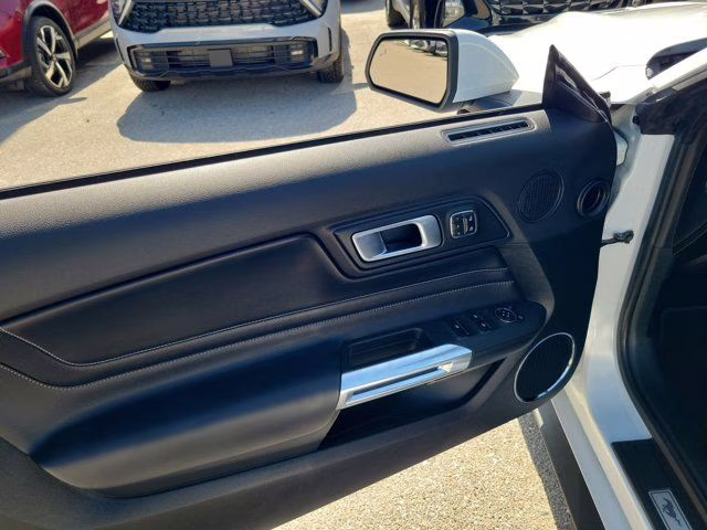 2023 Oxford White Ford Mustang GT Premium RWD Convertible