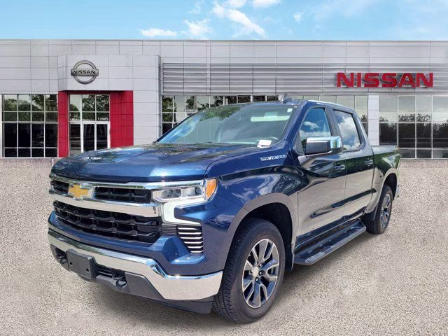2022 Northsky Blue Metallic Chevrolet Silverado 1500 LT 4X4 Truck