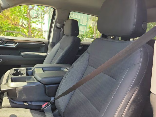 2022 Northsky Blue Metallic Chevrolet Silverado 1500 LT 4X4 Truck