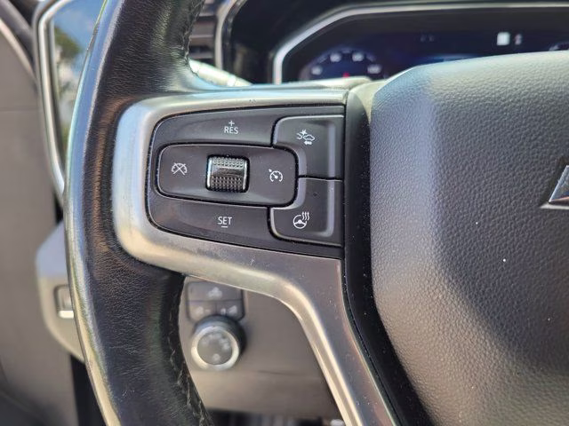 2022 Northsky Blue Metallic Chevrolet Silverado 1500 LT 4X4 Truck