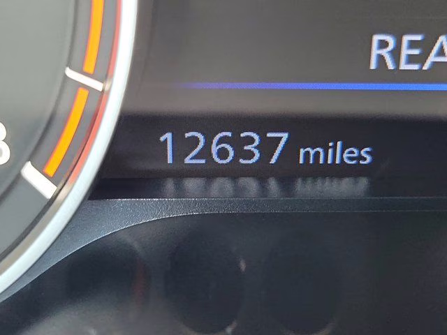2023 Scarlet Ember Tintcoat Nissan Altima 2.5 SR FWD Sedan