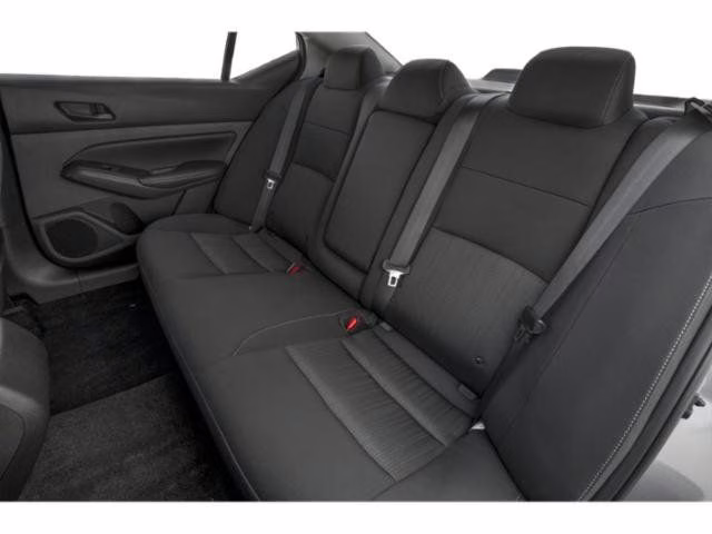 2025 Pearl White Tricoat Nissan Altima 2.5 SV FWD Sedan