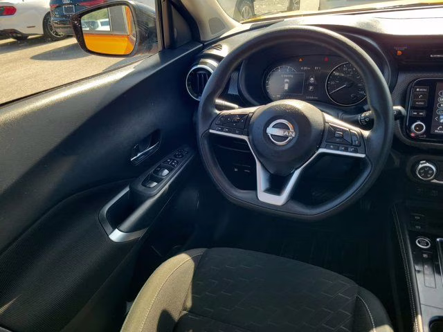 2024 Monarch Orange Metallic/Super Black Nissan Kicks SV FWD SUV