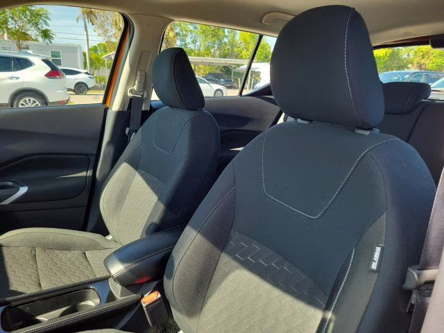 2024 Monarch Orange Metallic/Super Black Nissan Kicks SV FWD SUV