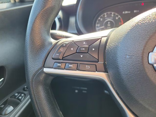 2024 Monarch Orange Metallic/Super Black Nissan Kicks SV FWD SUV