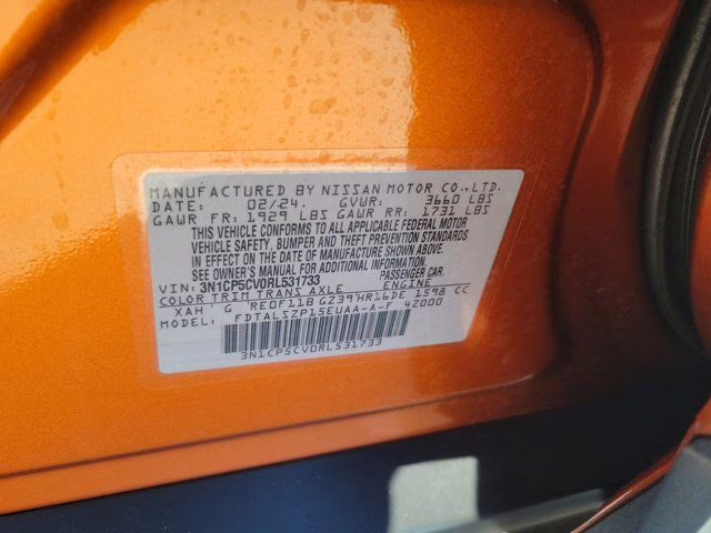 2024 Monarch Orange Metallic/Super Black Nissan Kicks SV FWD SUV