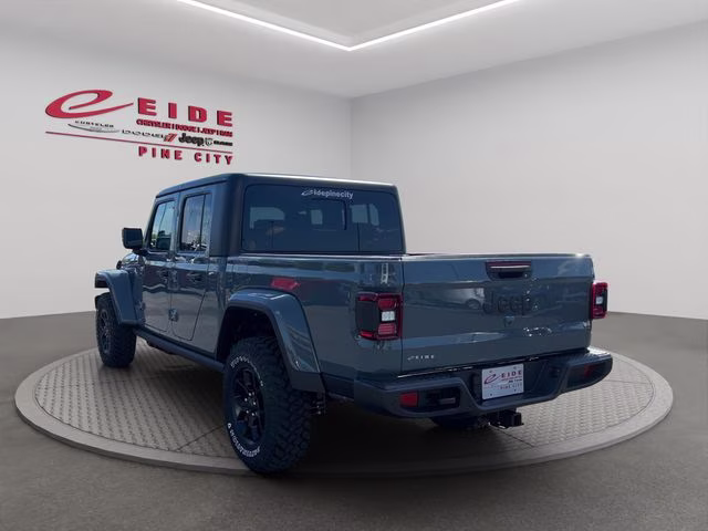 2026 Anvil Clearcoat Jeep Gladiator Willys 4X4 Truck