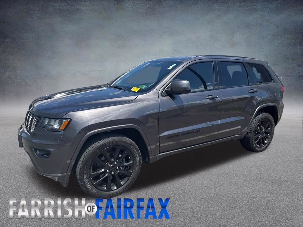 2019 Granite Crystal Metallic Clearcoat Jeep Grand Cherokee Altitude 4X4 SUV