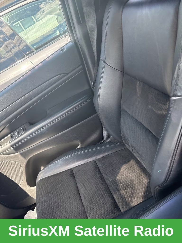 2019 Granite Crystal Metallic Clearcoat Jeep Grand Cherokee Altitude 4X4 SUV